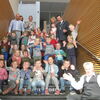 Onderbouwklassen Holsthoek en Klimboom op bezoek in gemeentehuis in Wijhe